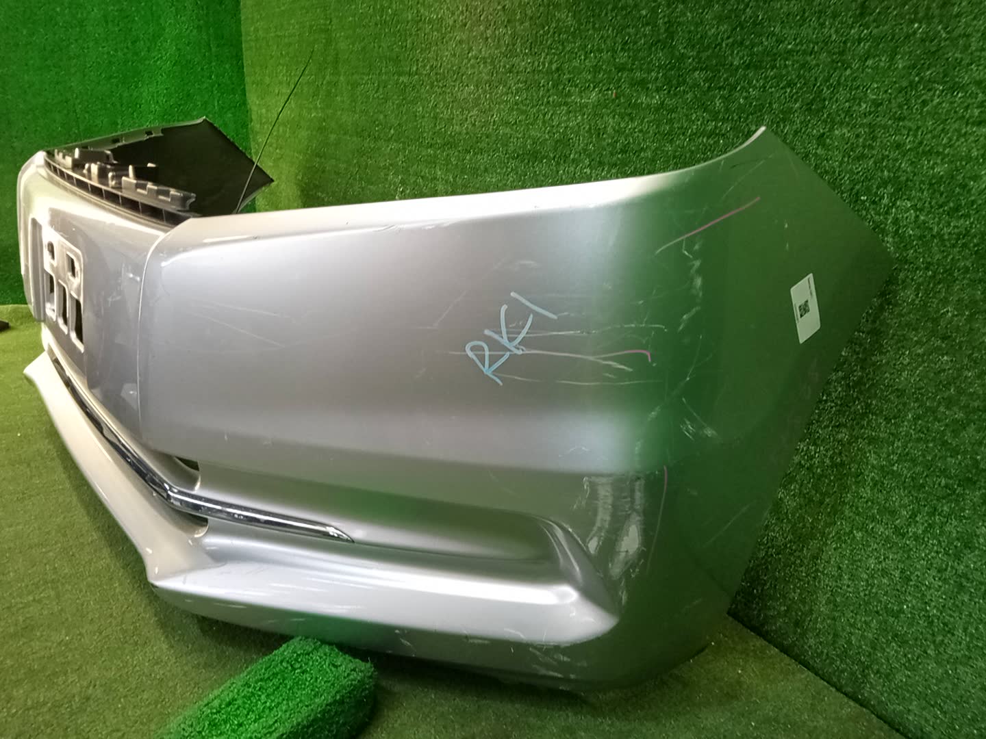 Бампер передний HONDA STEPWGN RK1, RK2, RK4, RK5, RK3, RK6, RK7 82973 2 ракурс