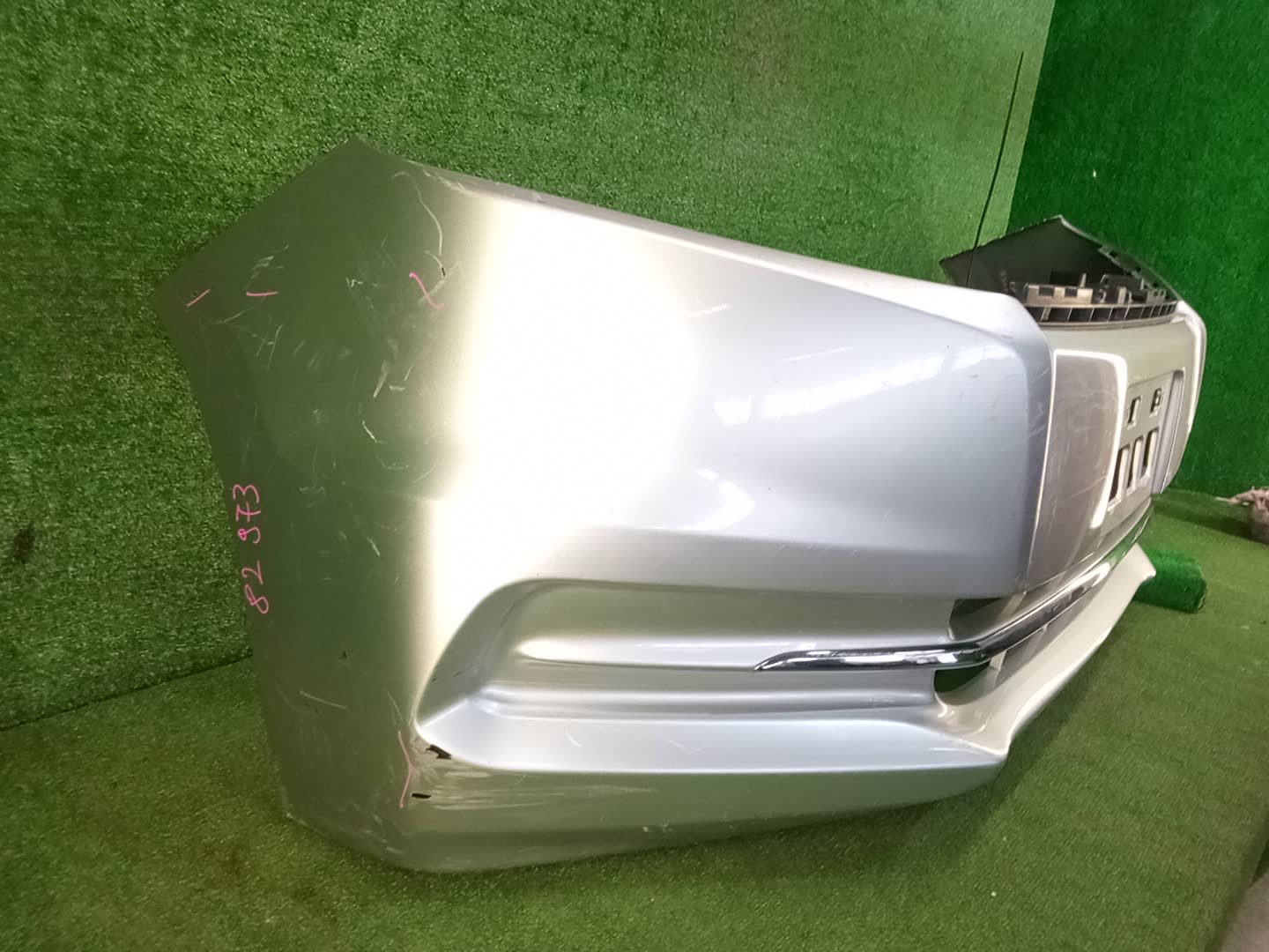 Бампер передний HONDA STEPWGN RK1, RK2, RK4, RK5, RK3, RK6, RK7 82973 5 ракурс