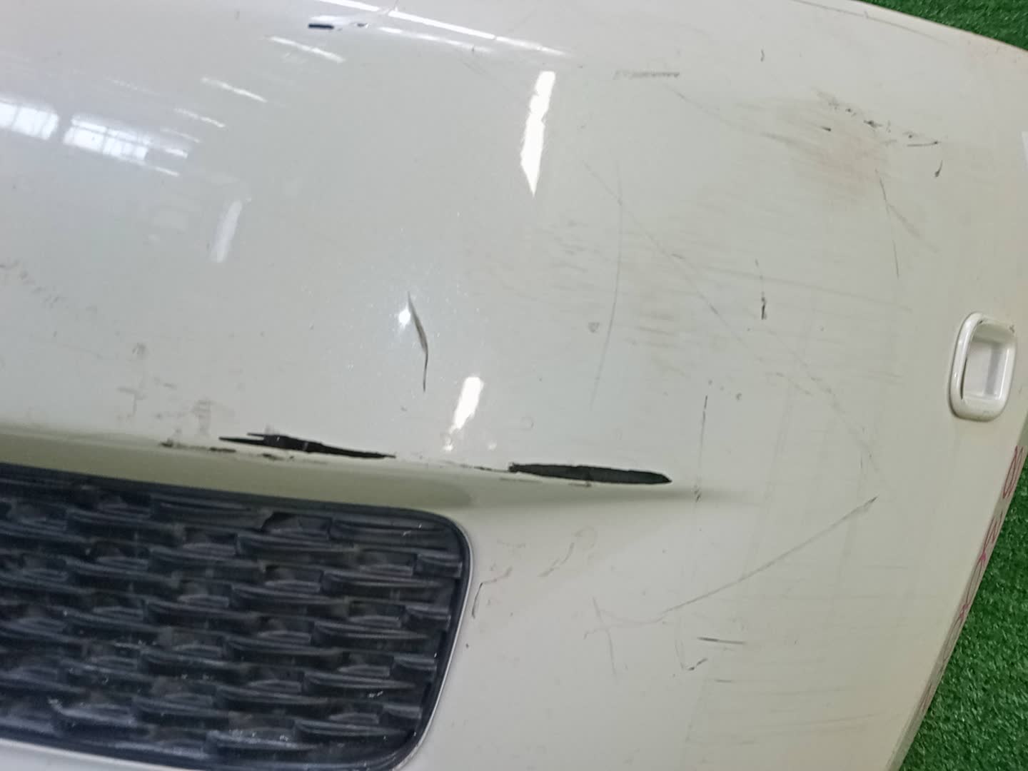 Бампер передний NISSAN SKYLINE V36 83002 3 ракурс