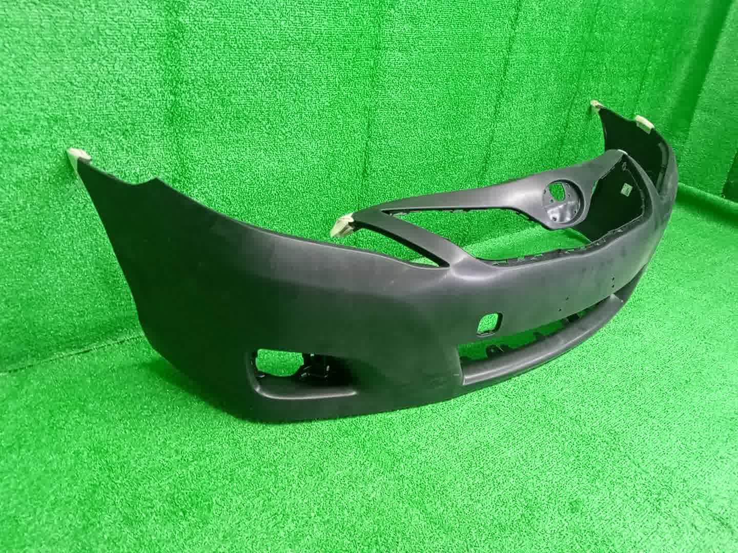 Бампер передний TOYOTA CAMRY, ALTIS AHV40, GSV40, ACV40, ACV45, ACV40N, ACV45N 52119-33979 3 ракурс