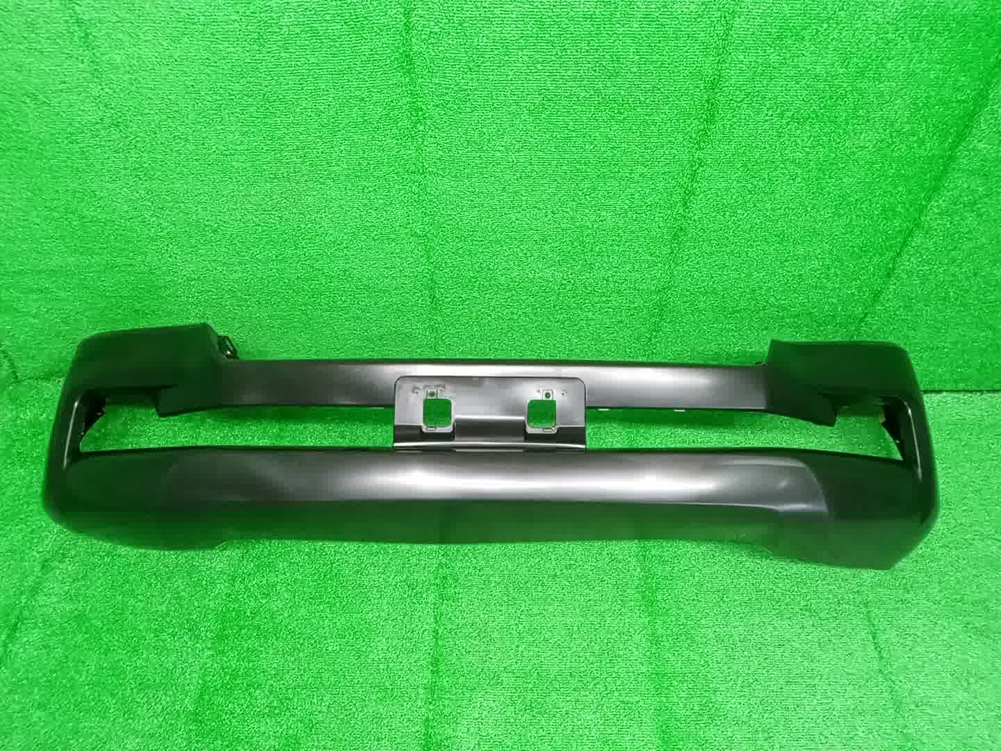 Бампер передний TOYOTA LAND CRUISER URJ202 52119-6B959 1 ракурс