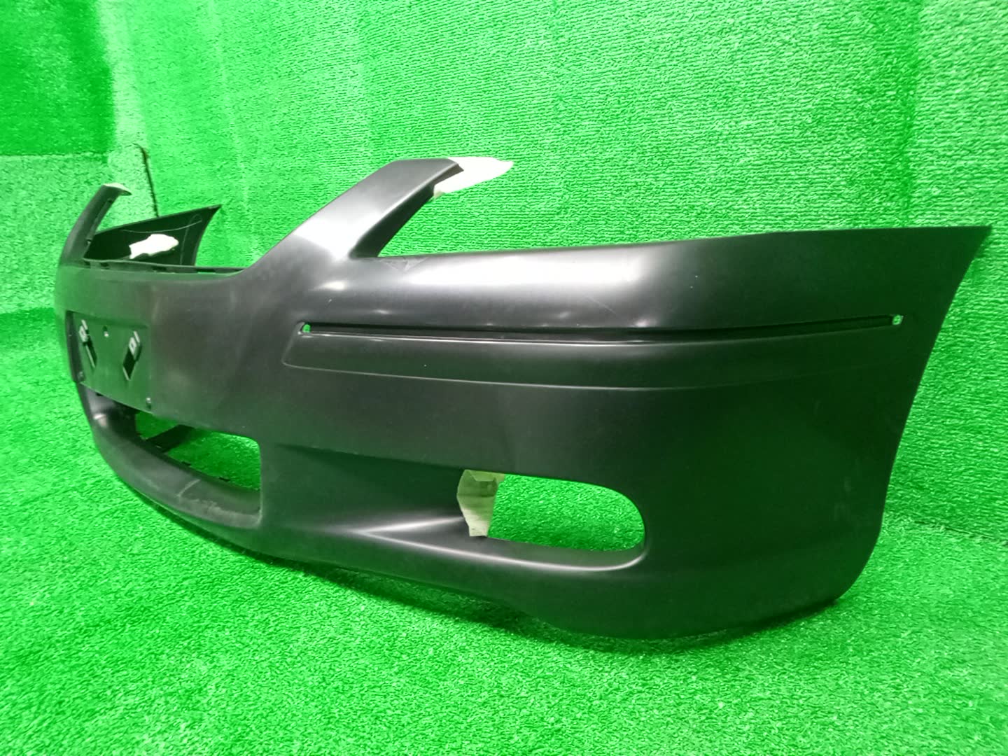 Бампер передний TOYOTA PREMIO ZZT240, NZT240, AZT240, ZZT245 52119-20956 3 ракурс