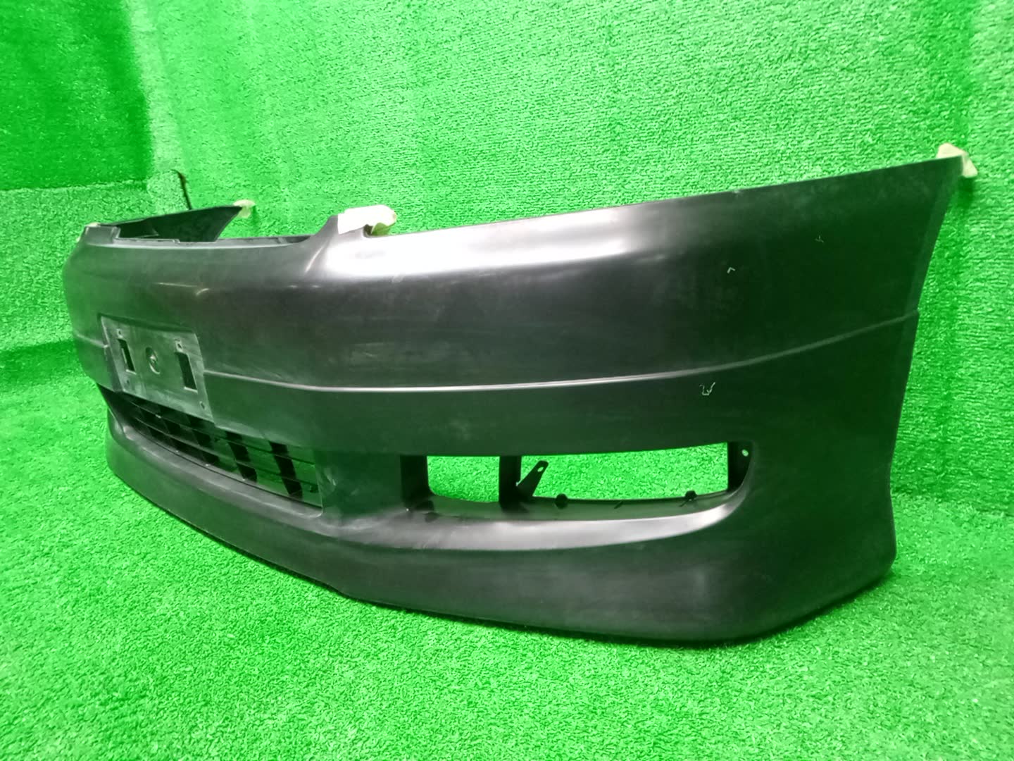 Бампер передний TOYOTA IPSUM ACM21W, ACM26W 52119-44937 3 ракурс