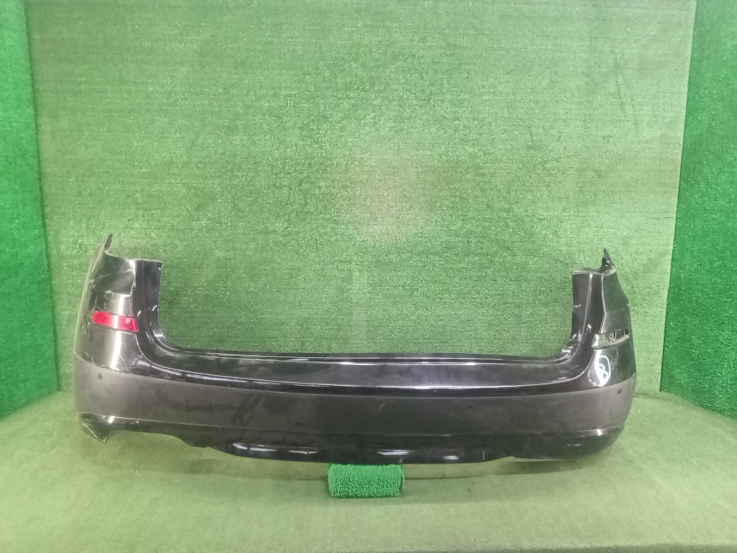 Бампер задний BMW X3 F25 83681 1 ракурс