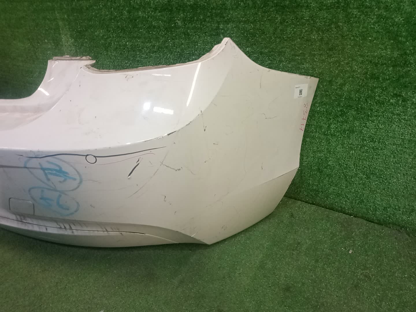 Бампер задний BMW 1-Series F20 83717 2 ракурс