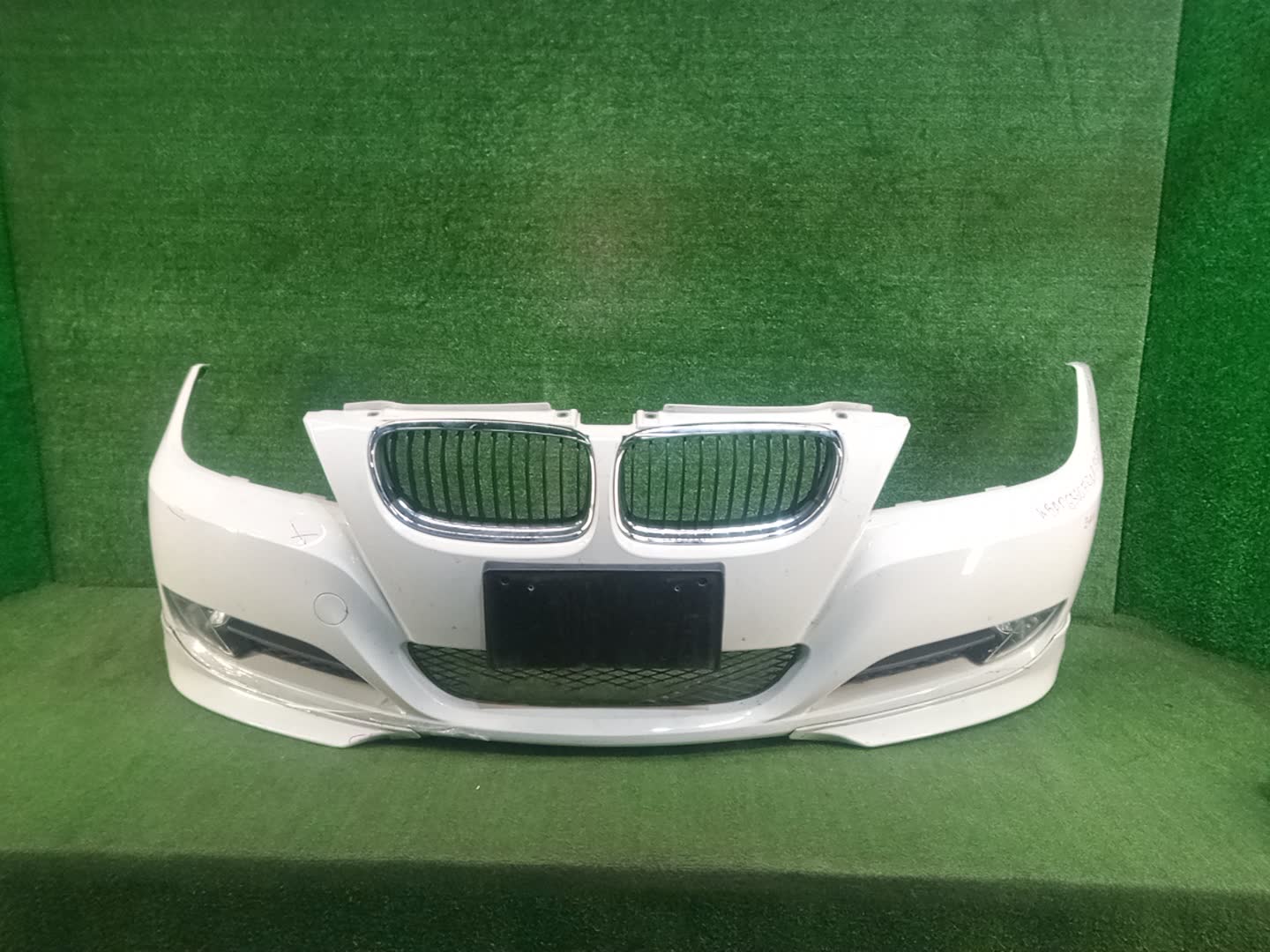 Бампер передний BMW 3-Series, 335xi, 320i, 318i, 325xi, 325i E90, E91 83832 1 ракурс