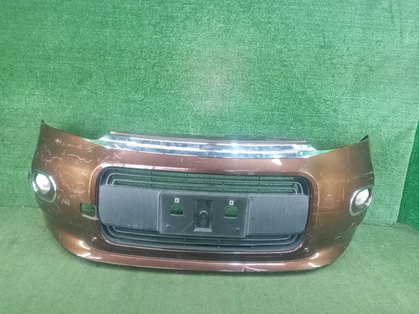 Бампер передний TOYOTA PORTE NCP141 83840 1 ракурс