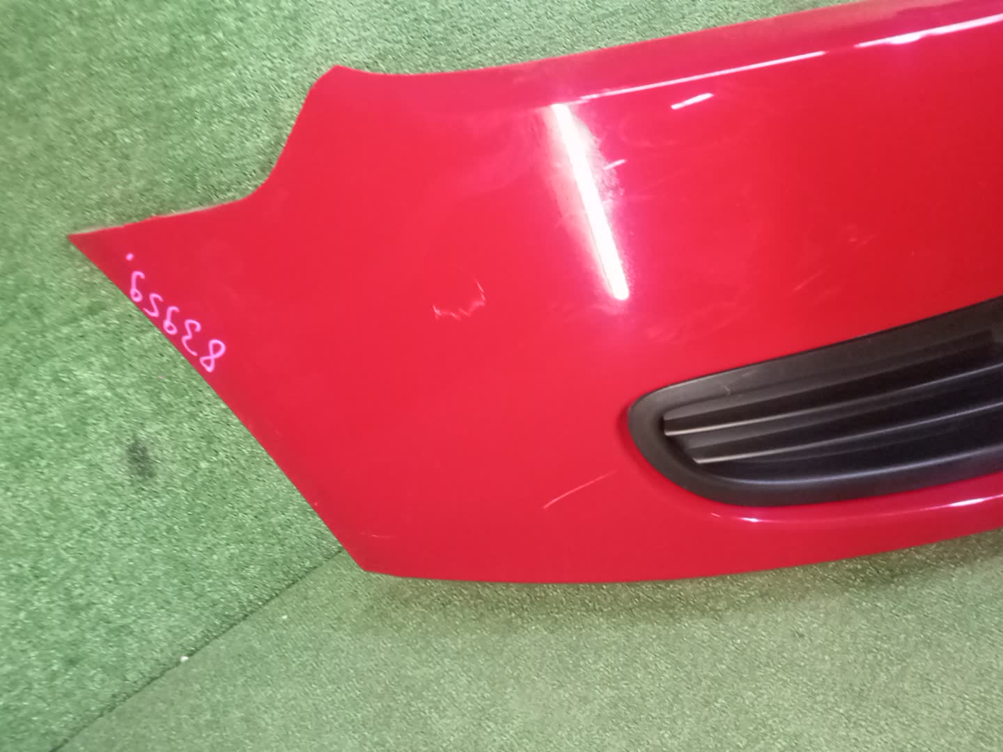 Бампер передний VOLKSWAGEN GOLF 5K1, MK6, AJ5 83959 2 ракурс