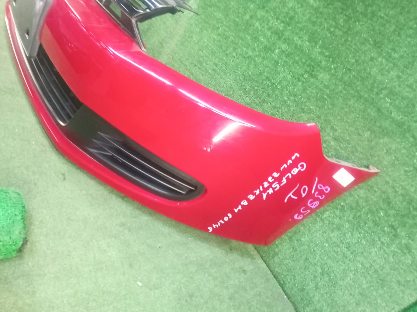 Бампер передний VOLKSWAGEN GOLF 5K1, MK6, AJ5 83959 4 ракурс