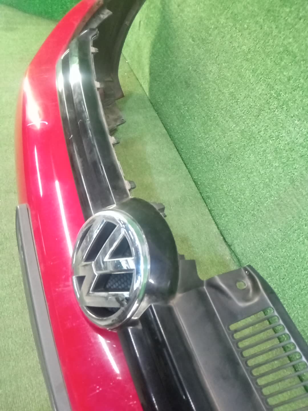 Бампер передний VOLKSWAGEN GOLF 5K1, MK6, AJ5 83959 5 ракурс