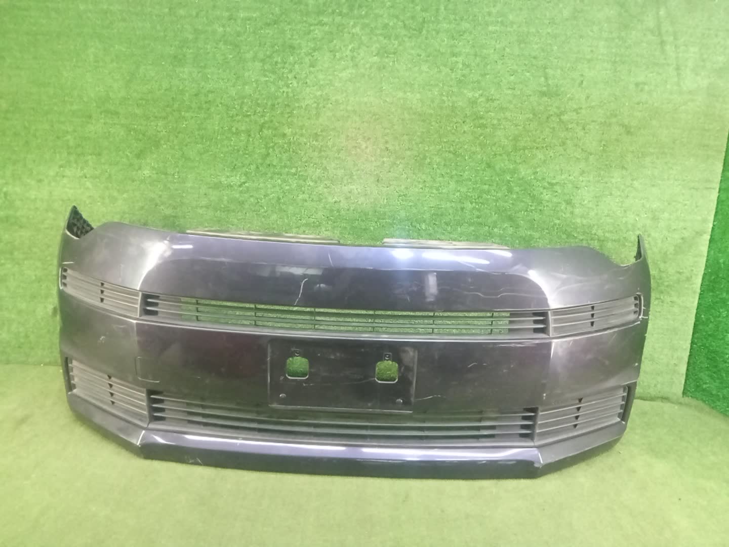 Бампер передний TOYOTA SPADE NCP141 83966 1 ракурс