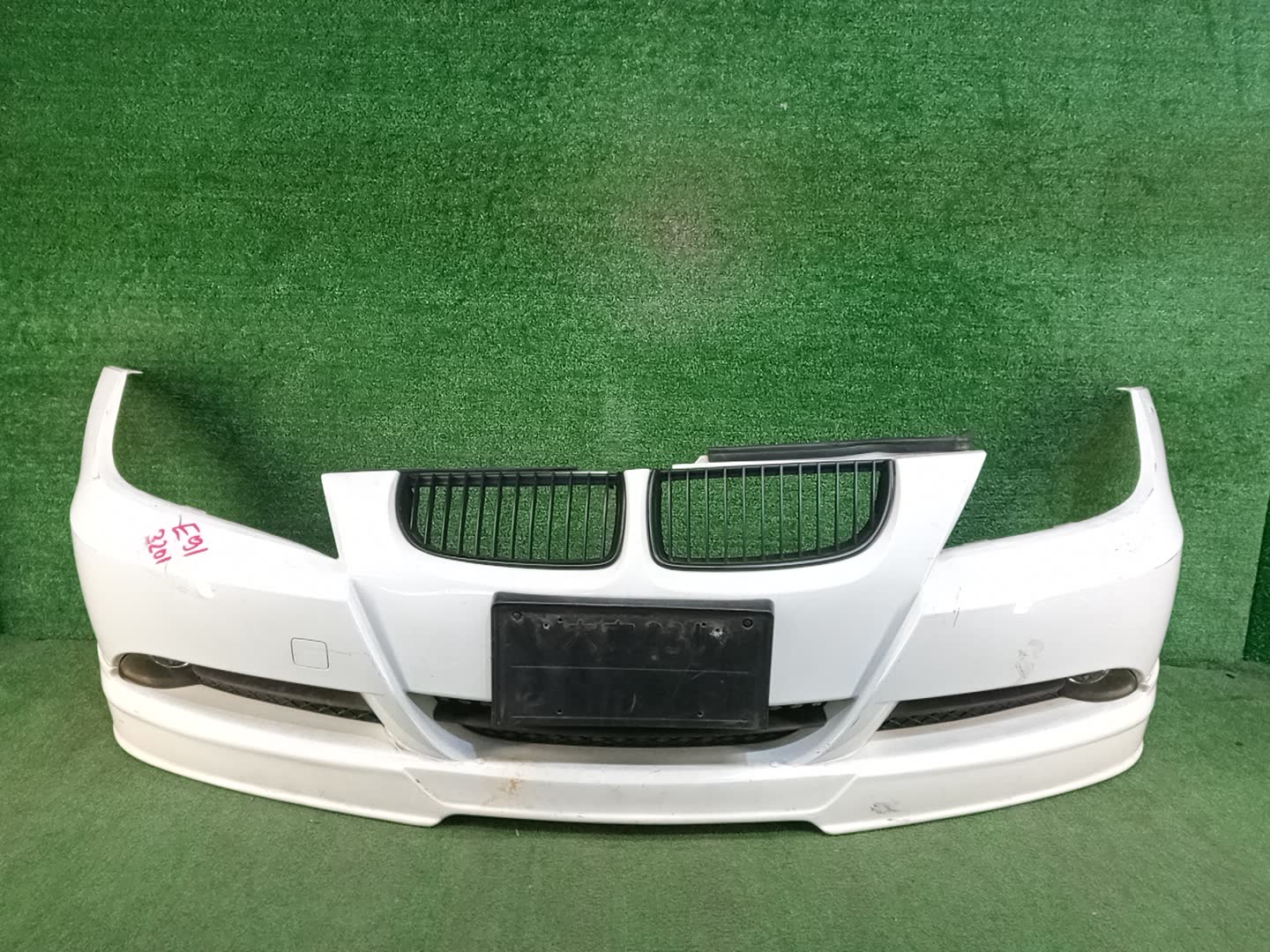 Бампер передний BMW 3-Series, 335xi, 320i, 318i, 325xi, 325i E90, E91 84488 1 ракурс