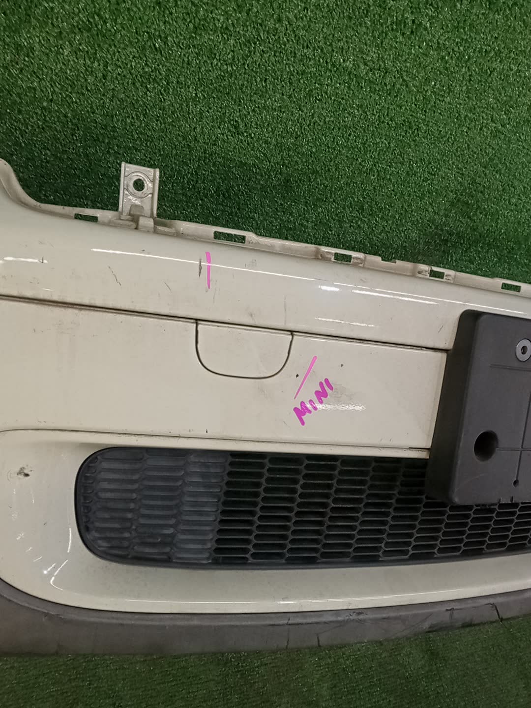 Бампер передний MINI CLUBMAN R55 84500 3 ракурс