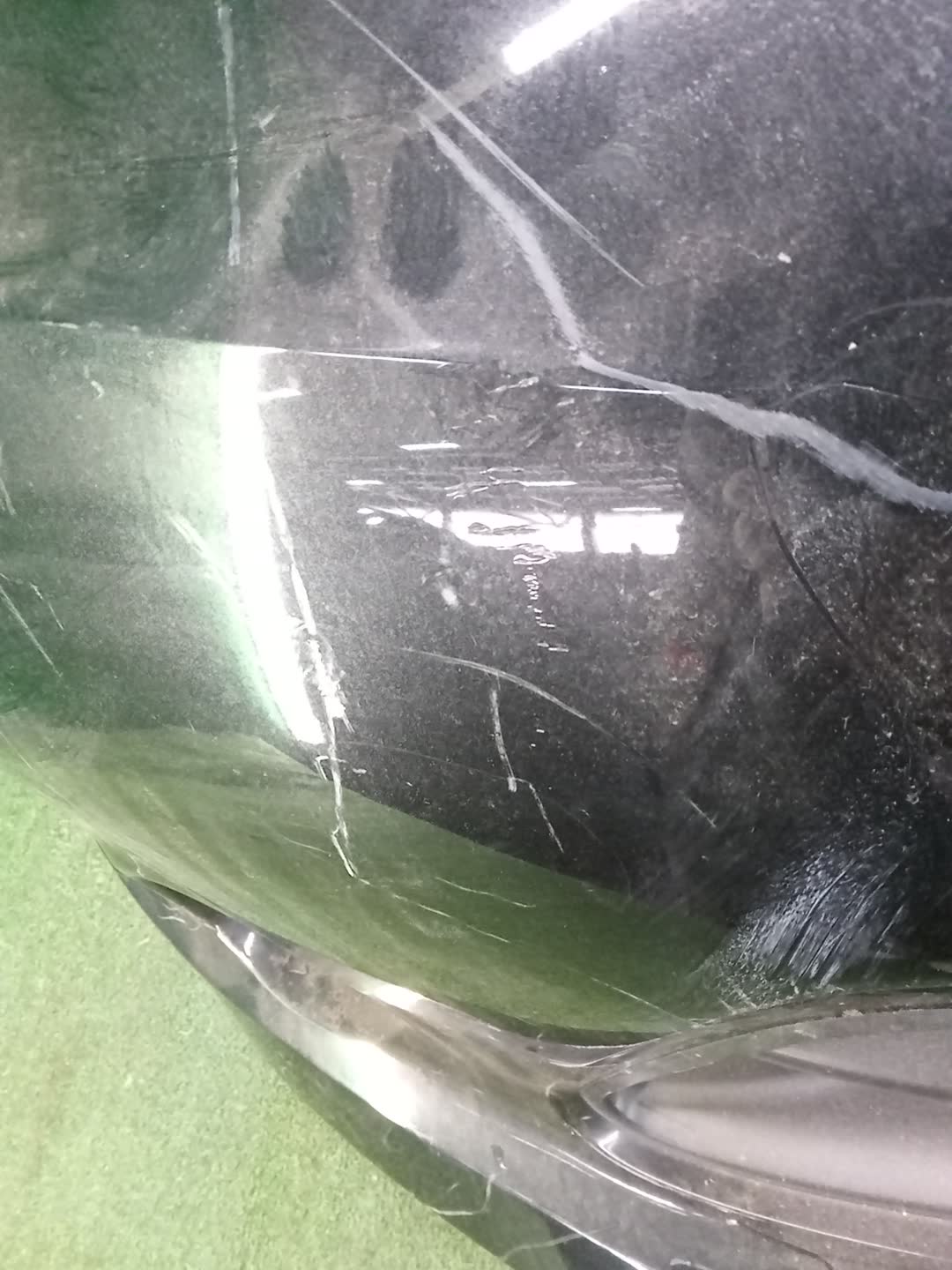 Бампер передний NISSAN SERENA C26 84558 3 ракурс