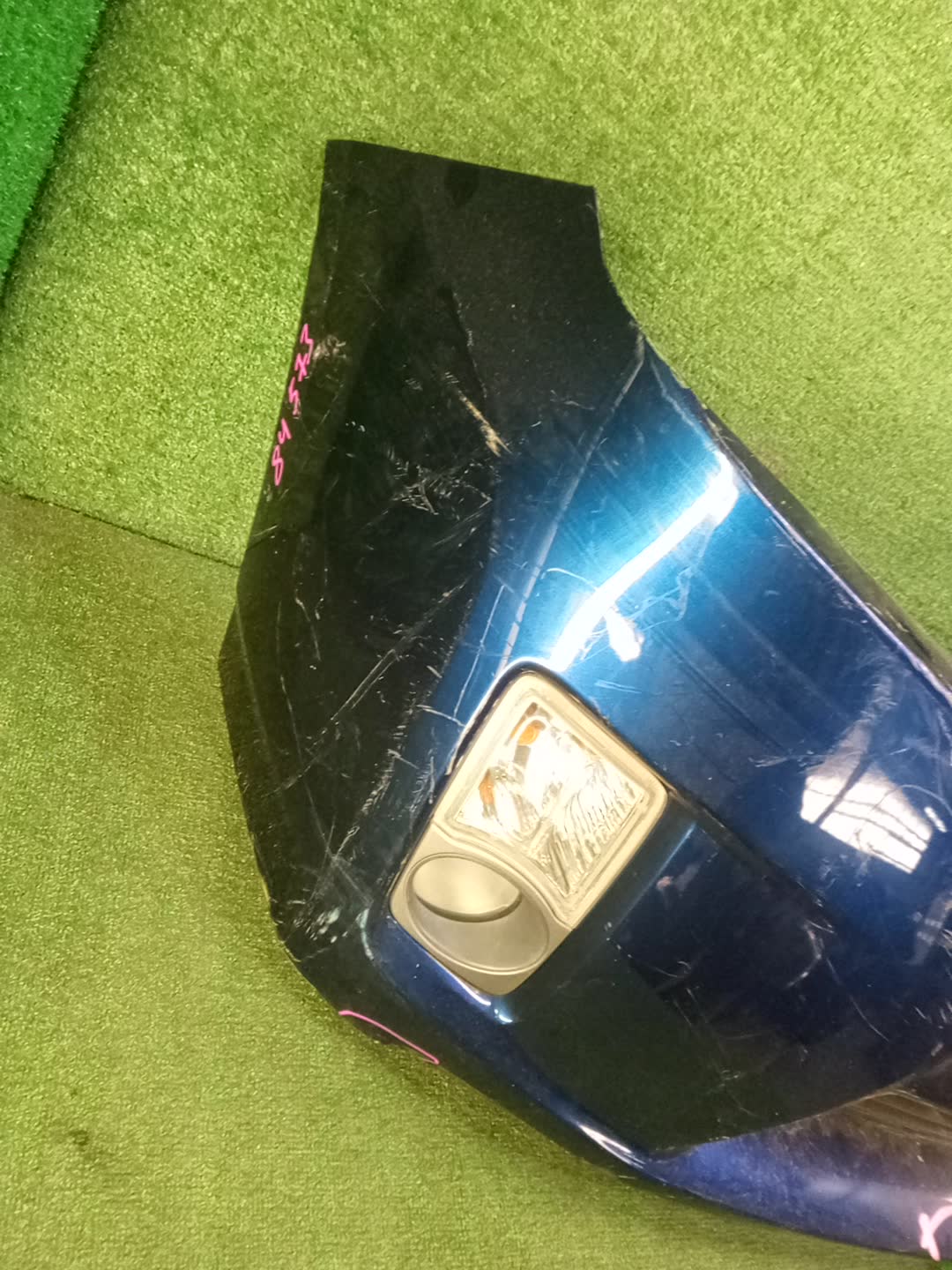 Бампер передний TOYOTA PRIUS ZVW30 84573 2 ракурс