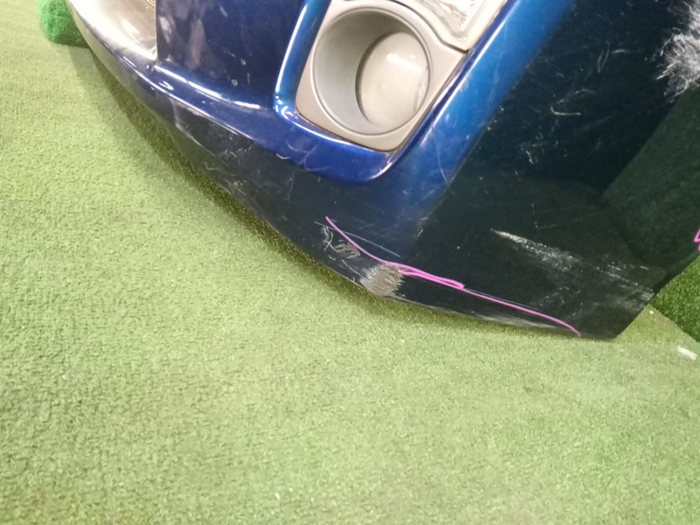 Бампер передний TOYOTA PRIUS ZVW30 84573 4 ракурс