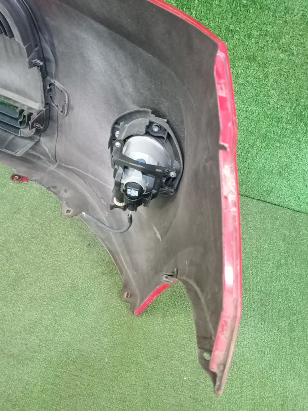 Бампер передний TOYOTA PORTE NCP141 84611 4 ракурс