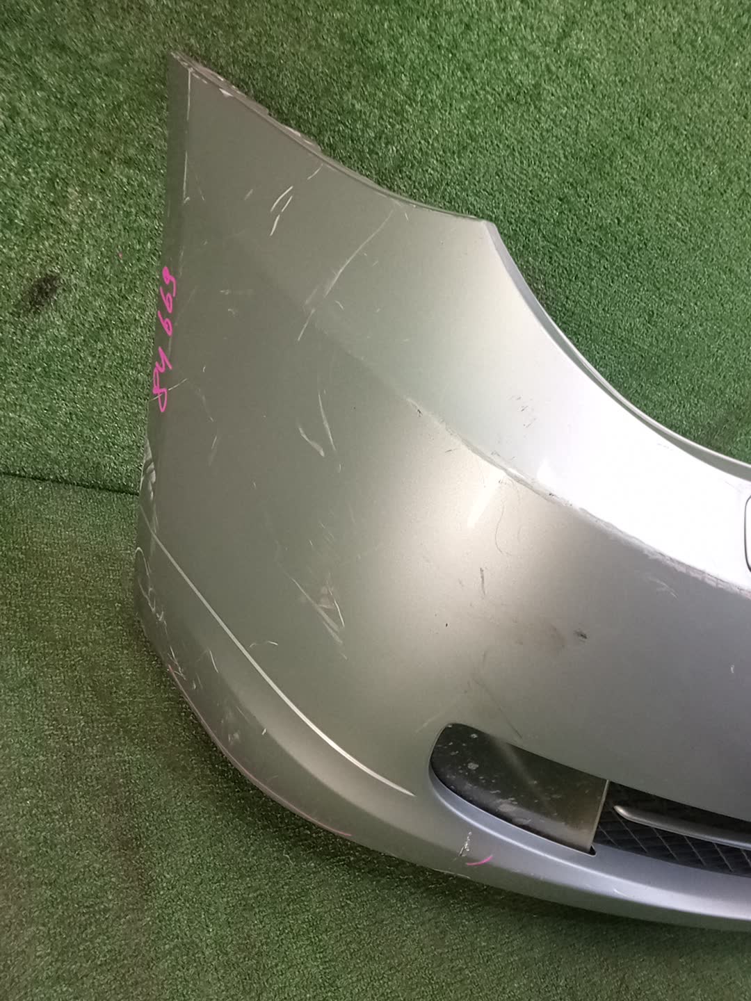 Бампер передний BMW 5-Series, 530i, 540i, 520i, 523i, 525i, 530xi, 545i, 550i, 525xi E61, E60 84669 2 ракурс