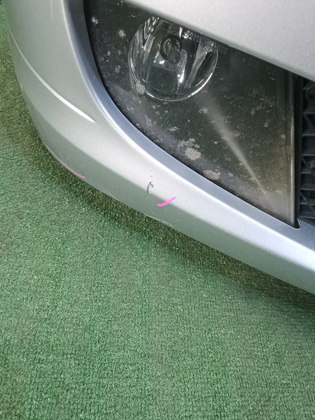Бампер передний BMW 5-Series, 530i, 540i, 520i, 523i, 525i, 530xi, 545i, 550i, 525xi E61, E60 84669 4 ракурс