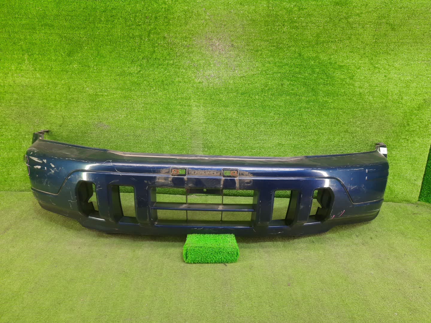 Бампер передний HONDA CR-V RD1, RD2 84703 1 ракурс