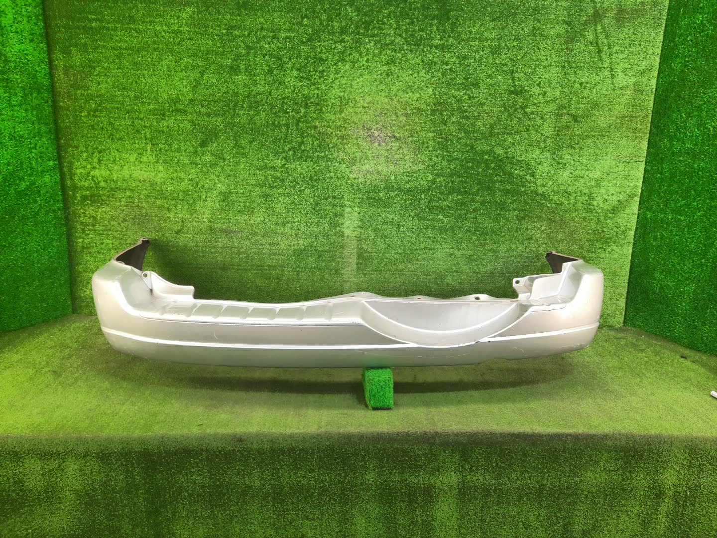 Бампер задний HONDA CR-V RD1, RD2 84795 1 ракурс