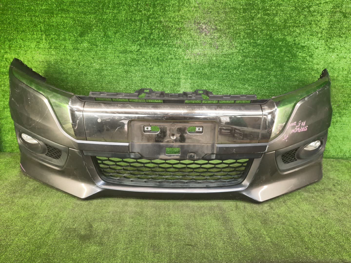 Бампер передний HONDA STEPWGN RK1, RK2, RK4, RK5, RK3, RK6, RK7 84813 1 ракурс