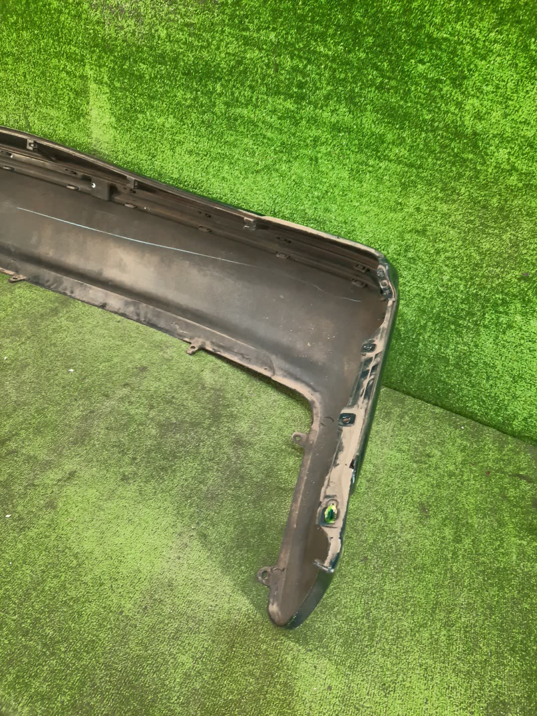 Бампер задний TOYOTA PROGRES JCG10, JCG11, JCG15 84837 4 ракурс