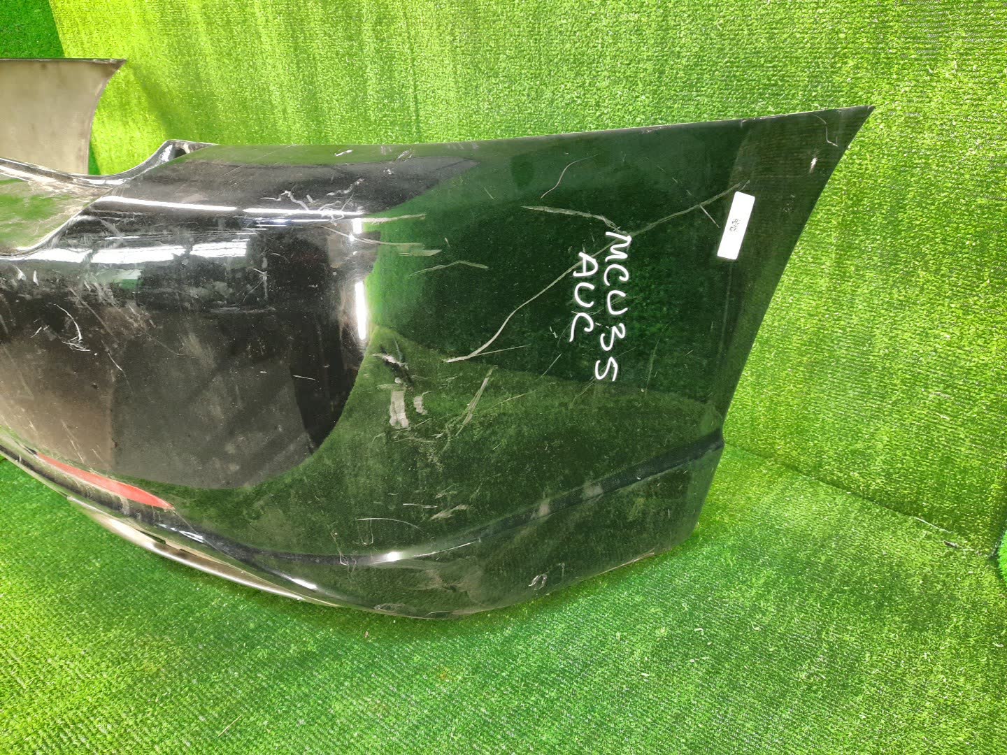 Бампер задний TOYOTA HARRIER GSU36W, MCU35W, ACU30W, MCU30W, MCU36W, GSU30W, MCU31W, GSU31W, GSU35W, ACU35W, MHU38W 84876 3 ракурс