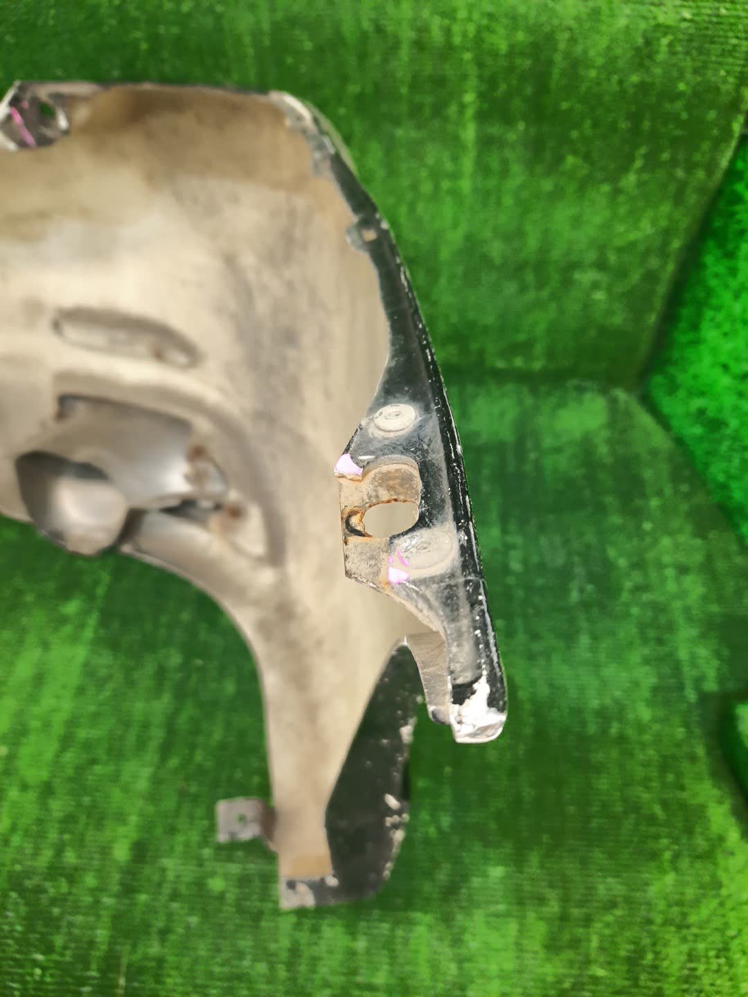 Бампер задний TOYOTA HARRIER GSU36W, MCU35W, ACU30W, MCU30W, MCU36W, GSU30W, MCU31W, GSU31W, GSU35W, ACU35W, MHU38W 84876 5 ракурс