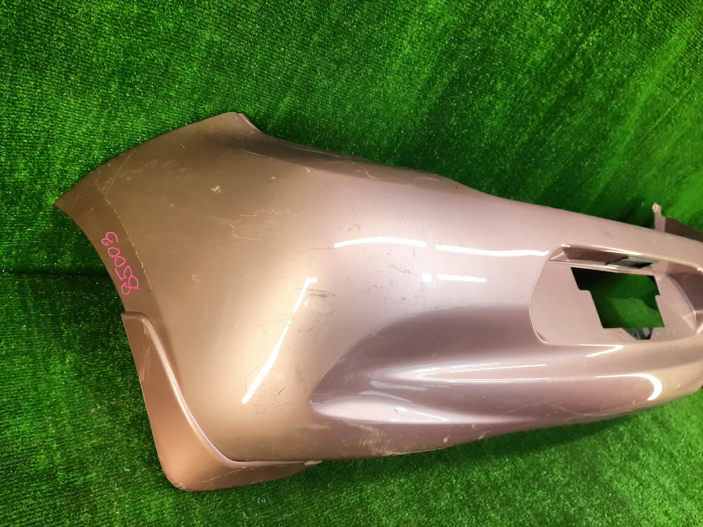 Бампер задний NISSAN MARCH K13 85003 2 ракурс