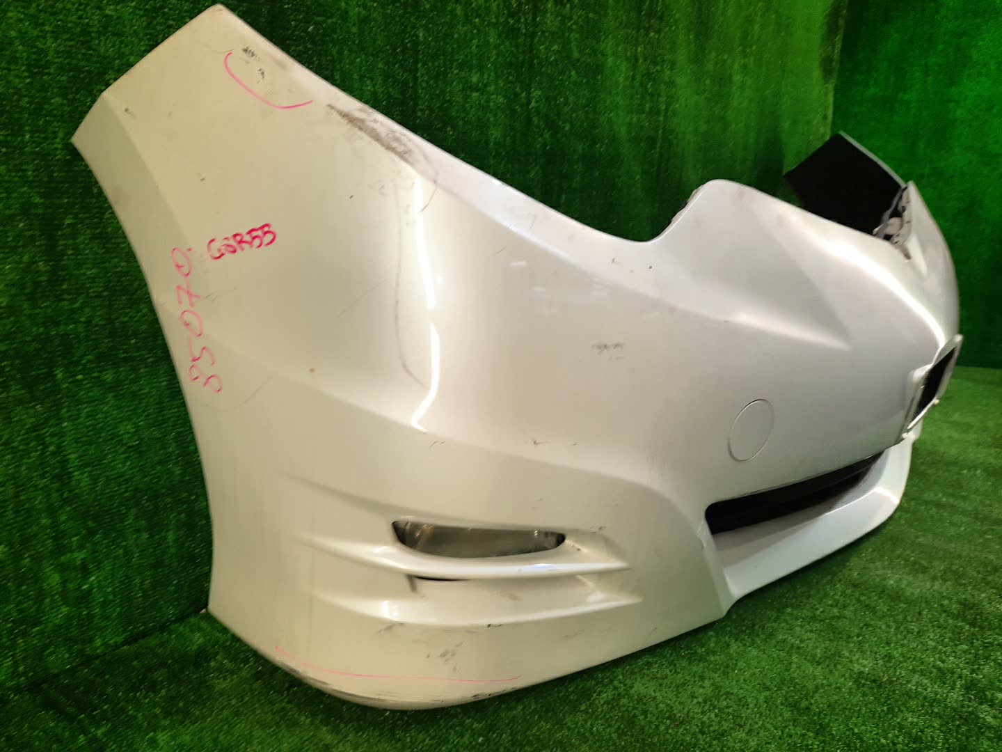 Бампер передний TOYOTA ESTIMA ACR50W 85070 4 ракурс
