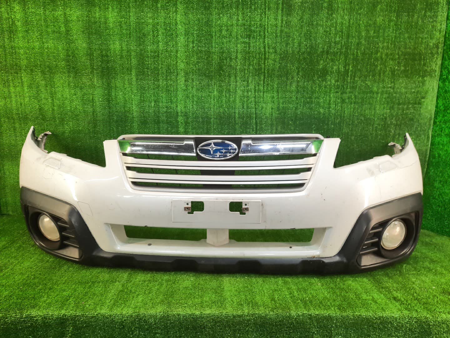 Бампер передний SUBARU OUTBACK BRM 85124 1 ракурс