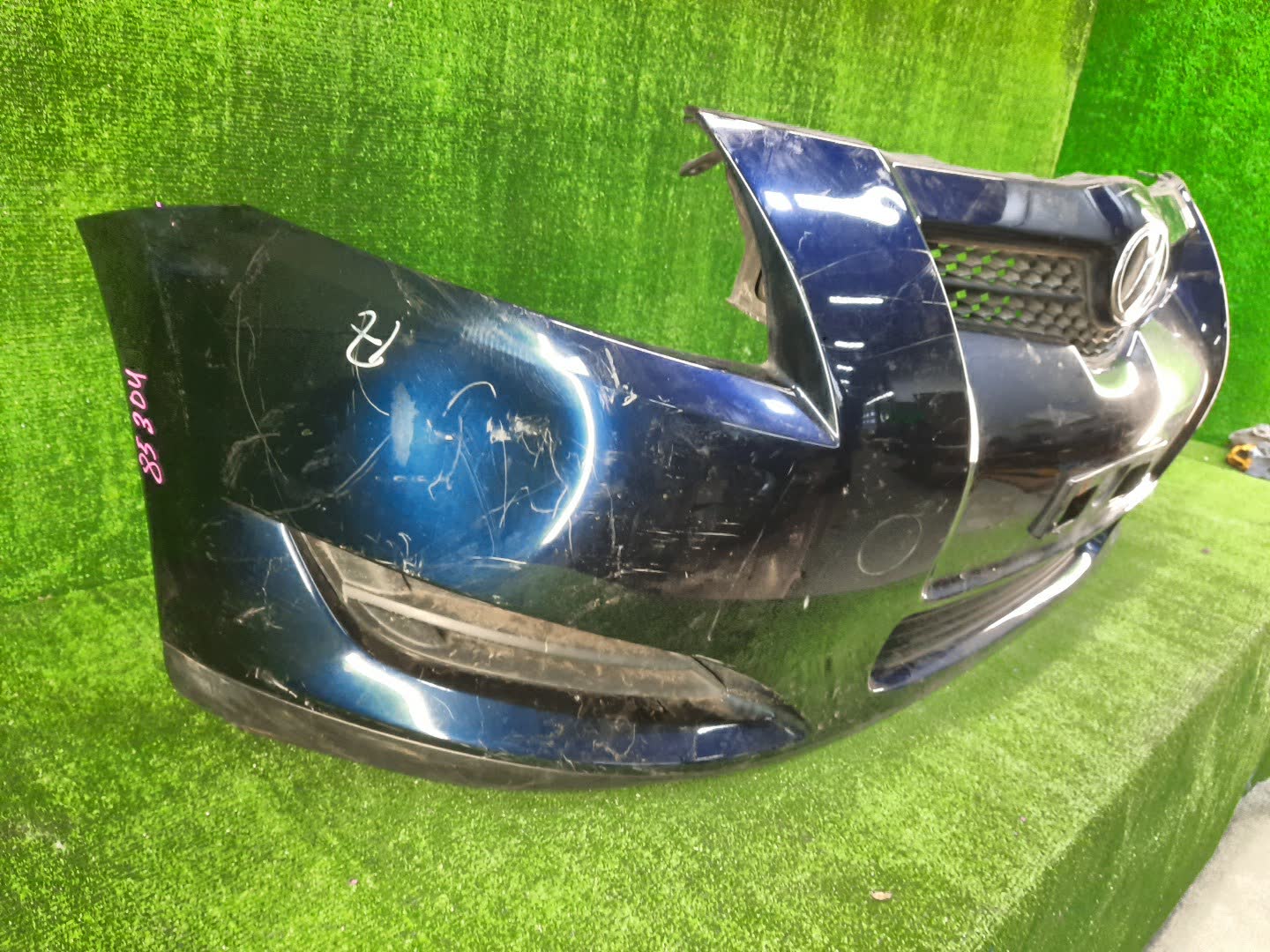 Бампер передний TOYOTA AURIS ZRE152H, NZE154H, ZRE152, NZE151H, ZRE154H 85304 3 ракурс