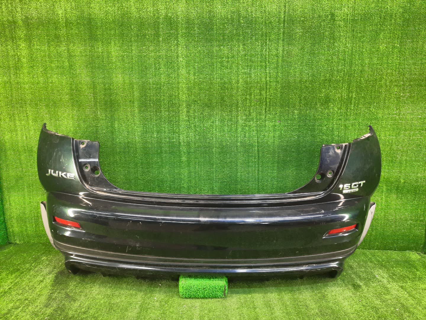 Бампер задний NISSAN JUKE NF15, F15, YF15 85667 1 ракурс