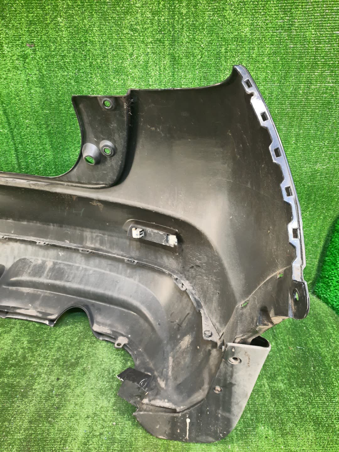 Бампер задний NISSAN JUKE NF15, F15, YF15 85667 4 ракурс