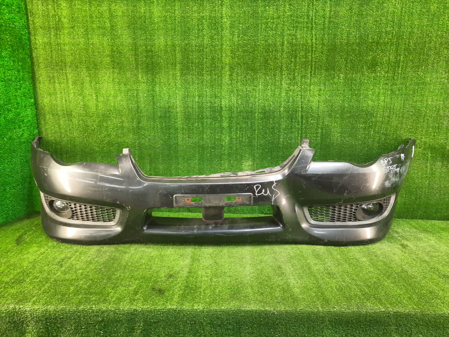 Бампер передний SUBARU LEGACY, LEGACY B4 BL5, BP9, BP5, BPE, BLE, BL9 SPEC B 1 ракурс Бампер передний SUBARU LEGACY, LEGACY B4 BL5, BP9, BP5, BPE, BLE, BL9 SPEC B 1 ракурс