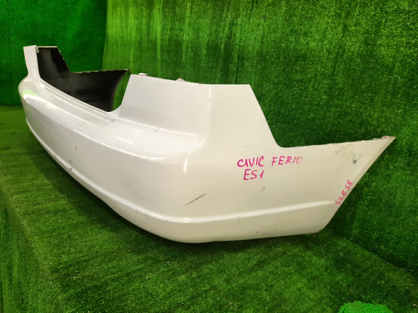 Бампер задний HONDA CIVIC, CIVIC FERIO ES1, ES2, ES3, ES9, ET2 85823 2 ракурс