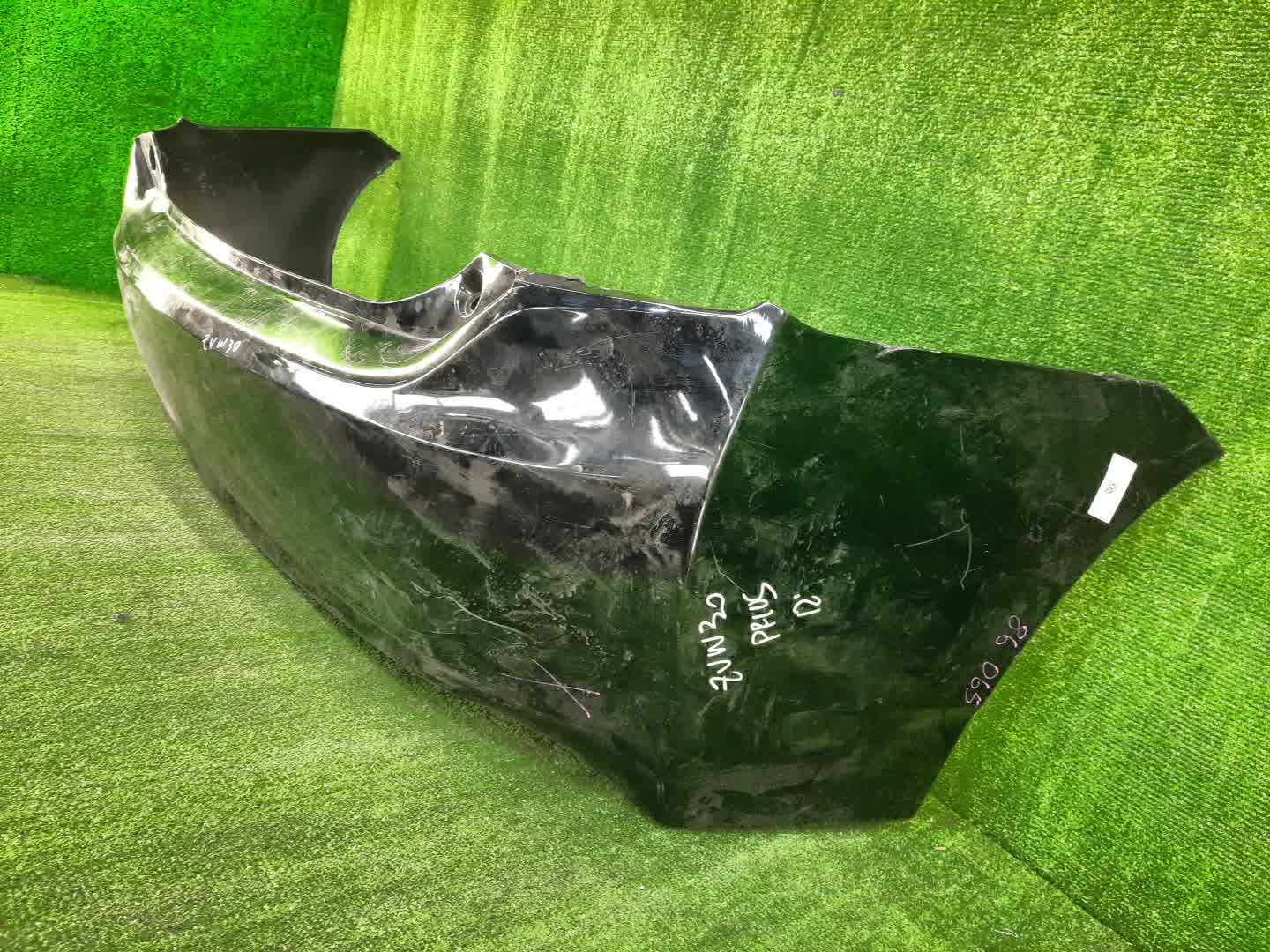 Бампер задний TOYOTA PRIUS ZVW30 860065 2 ракурс