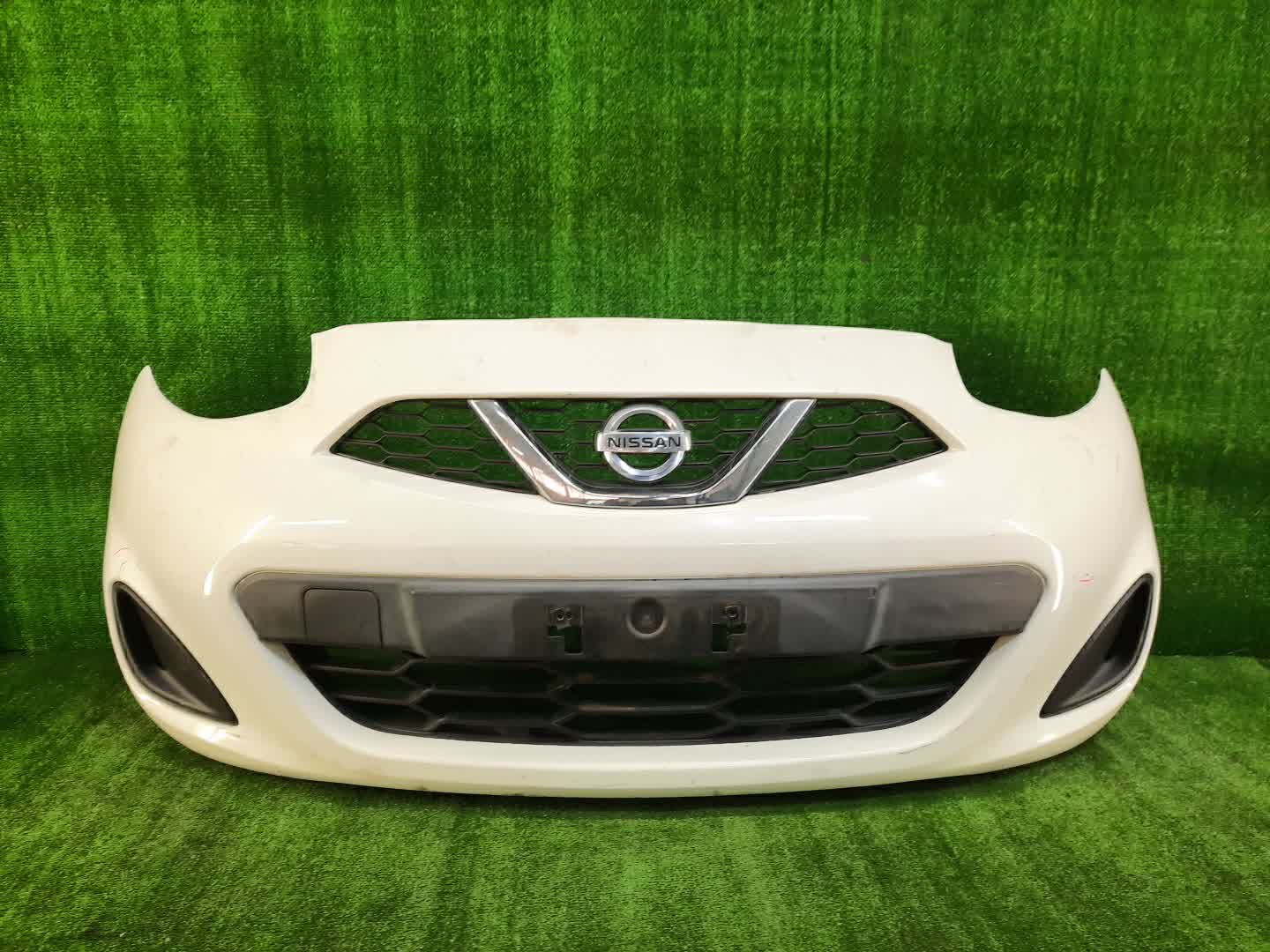 Бампер передний NISSAN MARCH K13 86143 1 ракурс