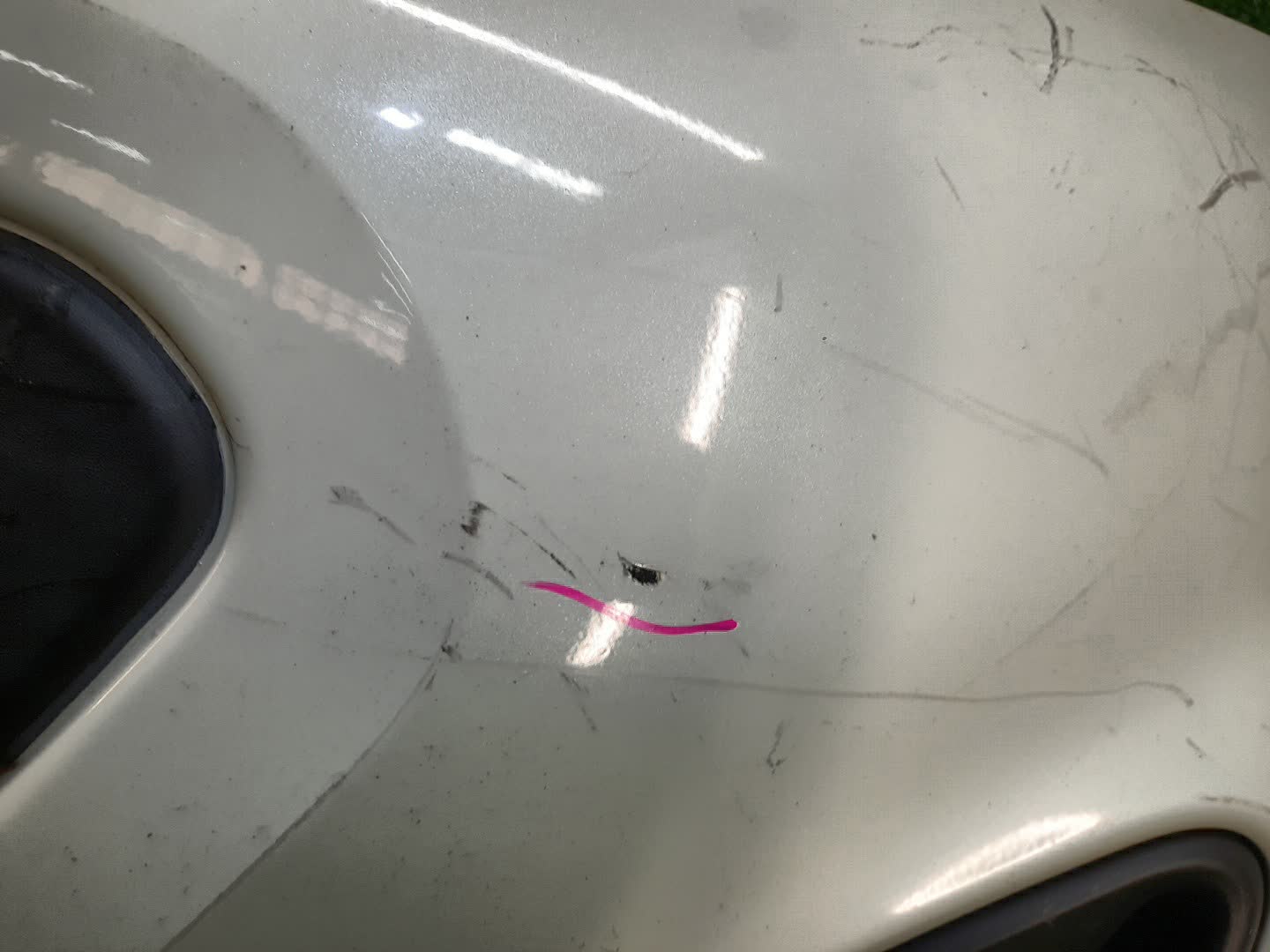 Бампер передний NISSAN MARCH K13 86143 3 ракурс
