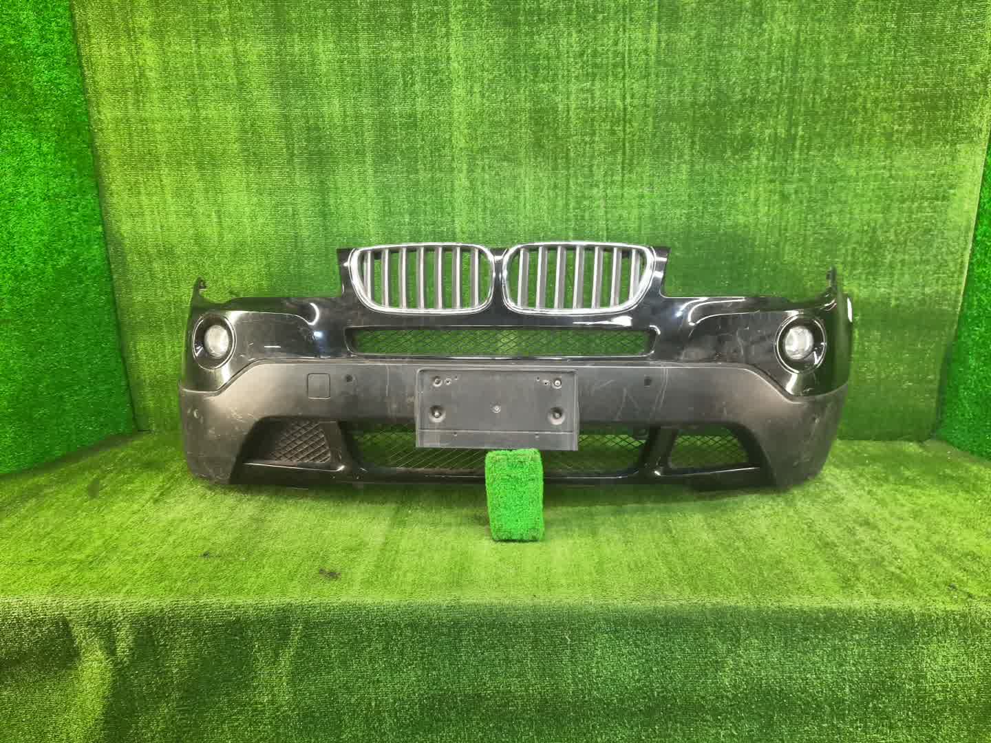 Бампер передний BMW X3 E83 86164 1 ракурс
