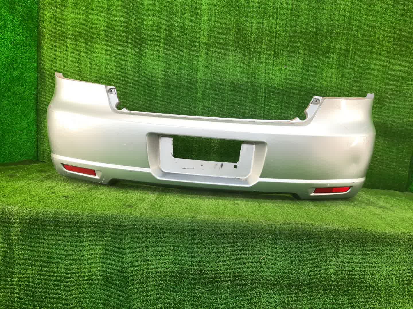 Бампер задний MITSUBISHI AIRTREK, OUTLANDER CU2W, CU4W, CU5W 86401 1 ракурс Бампер задний MITSUBISHI AIRTREK, OUTLANDER CU2W, CU4W, CU5W 86401 1 ракурс