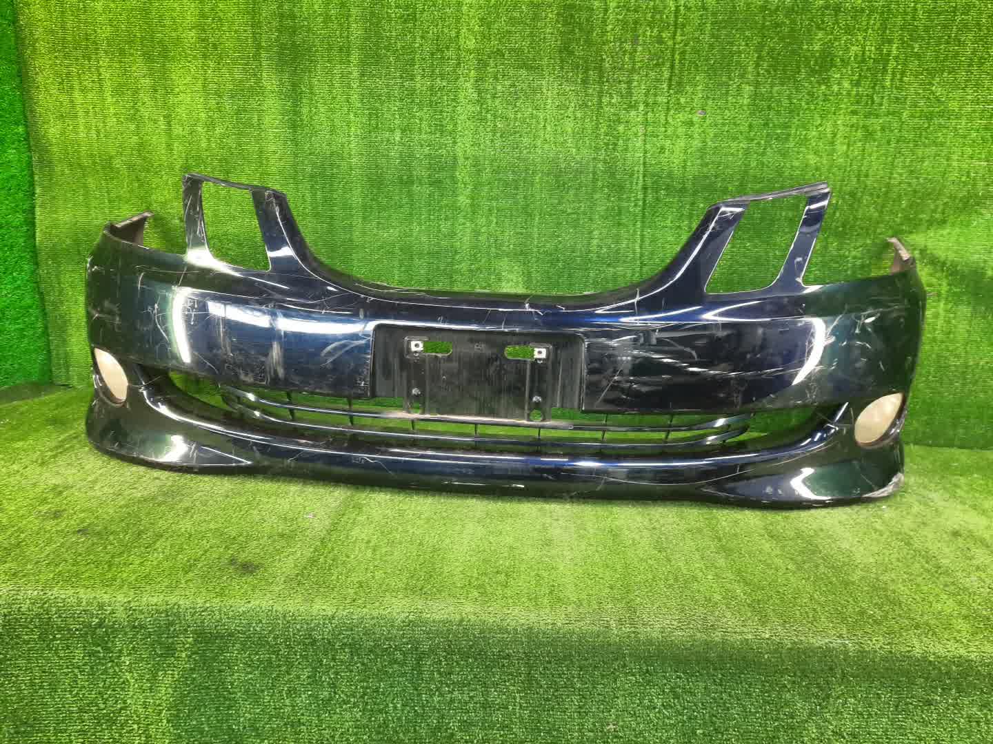Бампер передний TOYOTA MARK II BLIT JZX110W, JZX115W, GX110W, GX115W 86440 1 ракурс