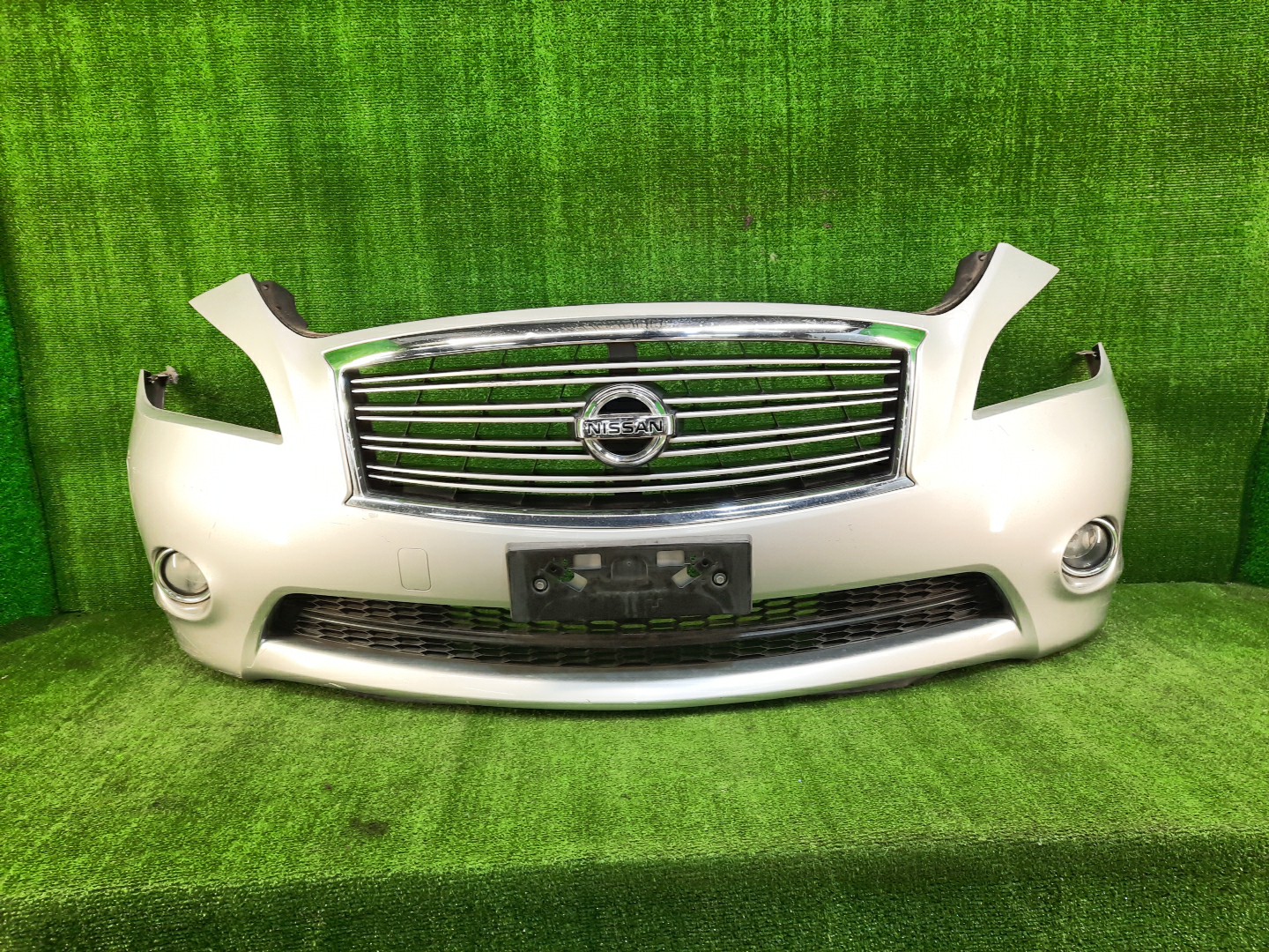 Бампер передний NISSAN FUGA Y51 86548 1 ракурс