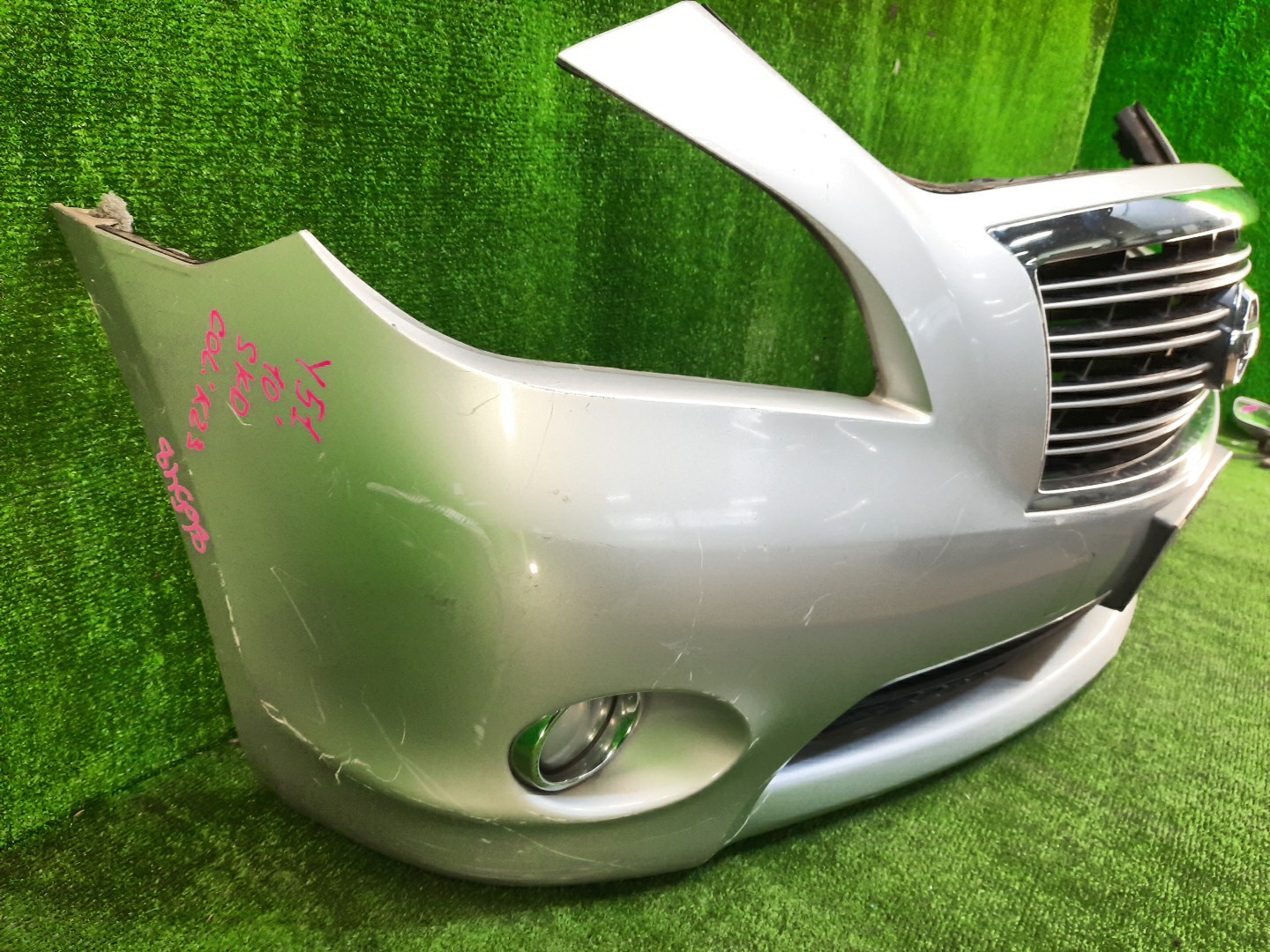 Бампер передний NISSAN FUGA Y51 86548 3 ракурс