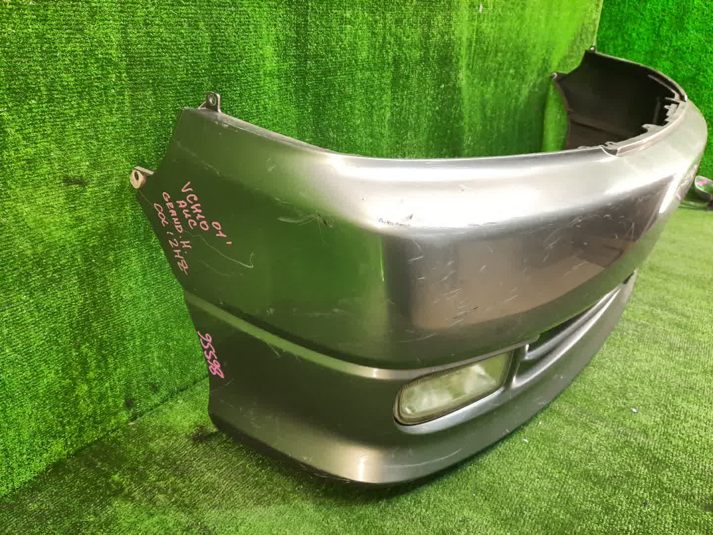 Бампер передний TOYOTA GRANVIA VCH10W, KCH10W, VCH16W, KCH16W, RCH11W, KCH11W 86556 4 ракурс Бампер передний TOYOTA GRANVIA VCH10W, KCH10W, VCH16W, KCH16W, RCH11W, KCH11W 86556 4 ракурс