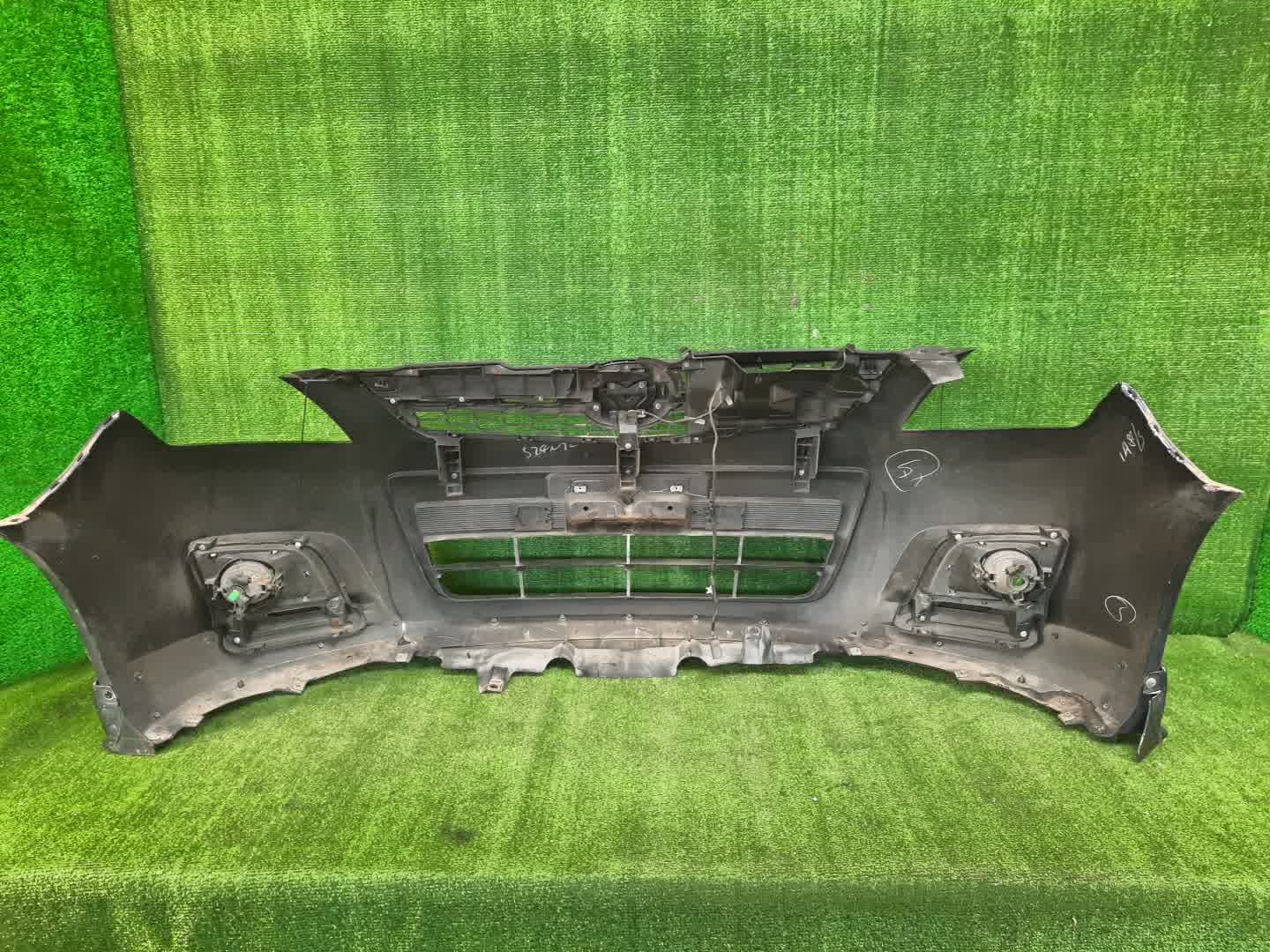 Бампер передний MAZDA MPV LY3P 86606 5 ракурс