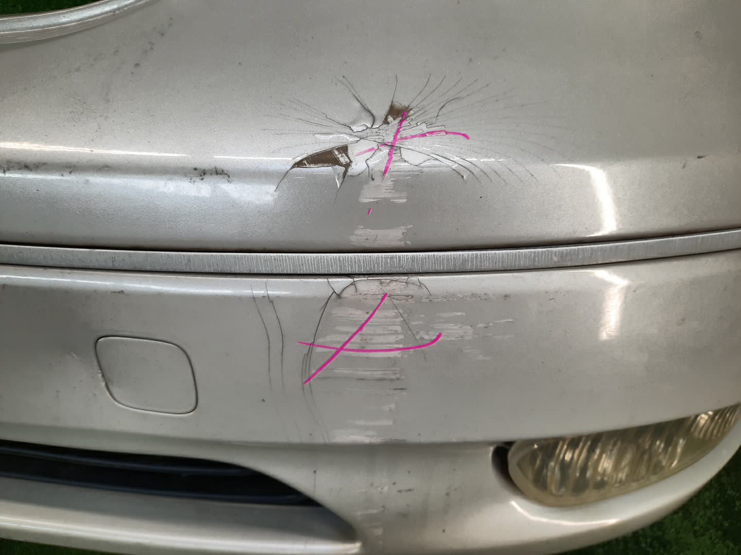Бампер передний TOYOTA CELSIOR, LS430 UCF31, UCF30 86685 3 ракурс