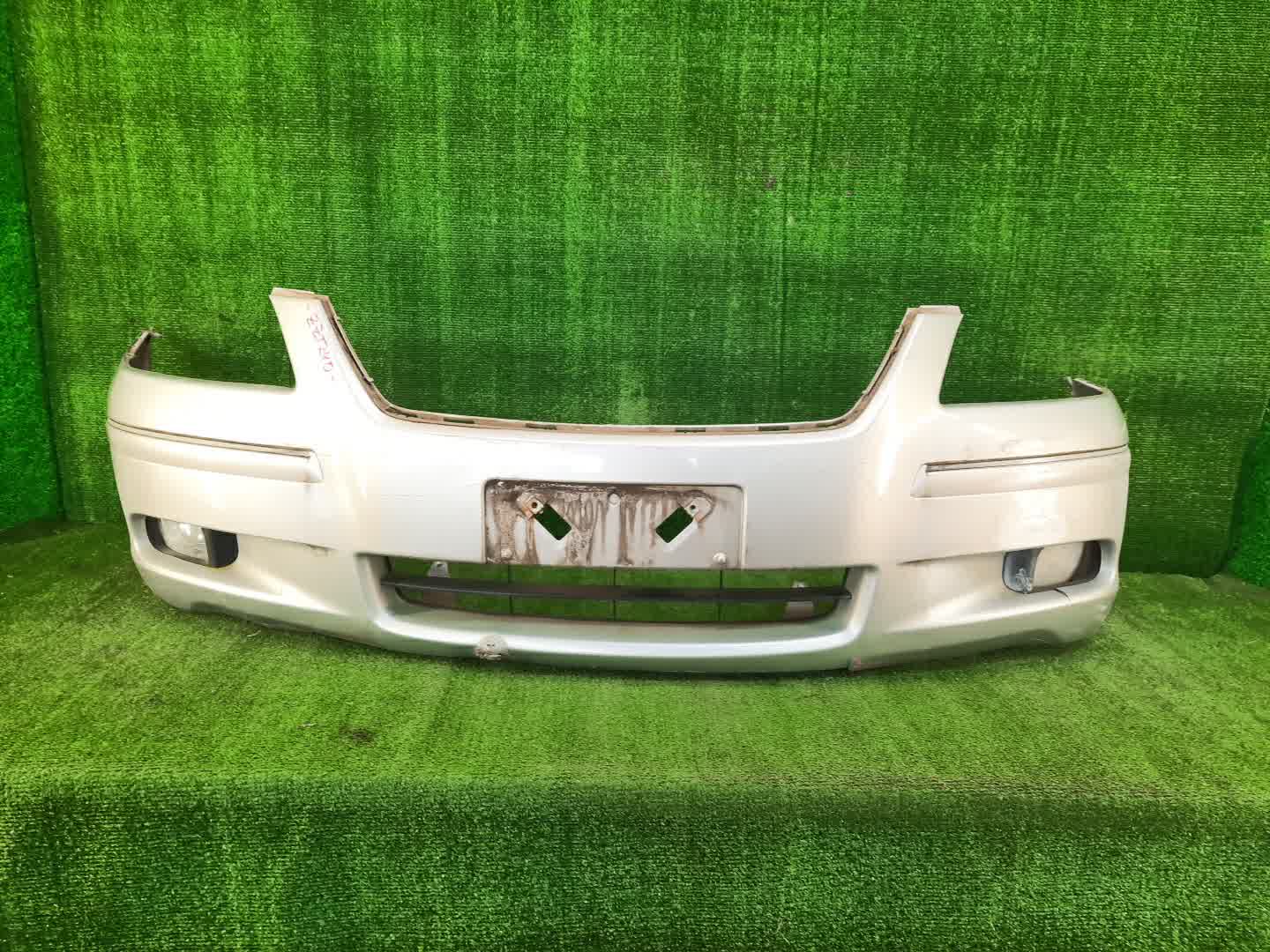 Бампер передний TOYOTA PREMIO ZZT240, NZT240, AZT240, ZZT245 86744 1 ракурс
