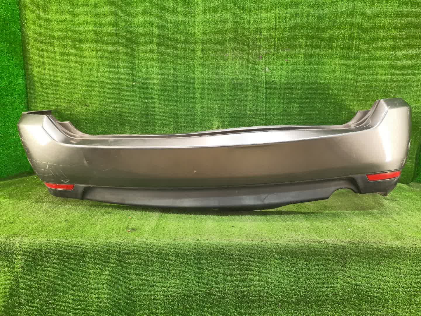 Бампер задний NISSAN PRESAGE TU31, TNU31, PU31, PNU31 87004 1 ракурс